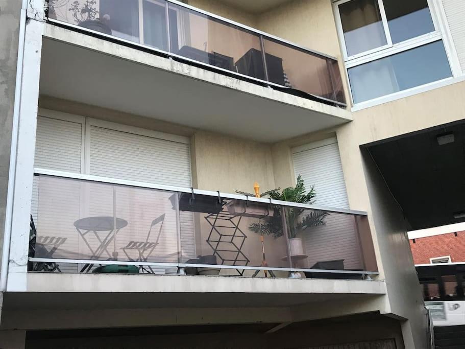 Hyper Centre - Balcon / Parking Apartment *